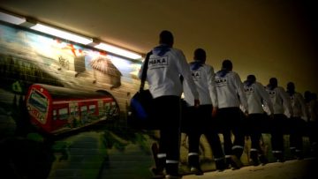 Auf der Fahrt mit Pascal Pietsch (FC Bergedorf 85) | ELBKICK.TV