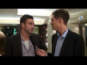 Blutgrätsche bei der HFV-Gala 2011 | ELBKICK.TV