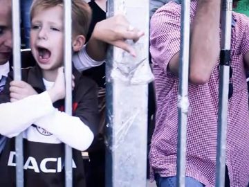 DO YOU FOOTBALL und NestWerk e.V. starten gemeinsame Charity-Trikot-Aktion | ELBKICK.TV