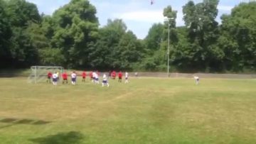 Freistoß-Kunstschuss von Robert Wagner (VfB Einheit zu Pankow II) | SPREEKICK.TV