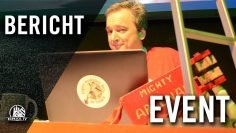 LIVE in Hamburg: Zeiglers wunderbare Welt des Fussballs
