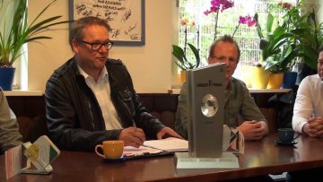 Pressekonferenz vor dem ODDSET-Pokalfinale 2013 | ELBKICK.TV