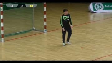 Verrücktes Torwarttor von Pavlos Wiegels (FC Liria) | SPREEKICK.TV