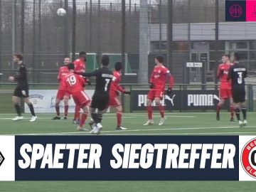 Gladbach-Derby in der Regionalliga: Rasantes Spiel am Borussia-Park