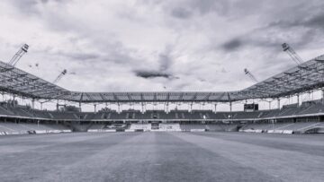 the-ball-488713_1920
